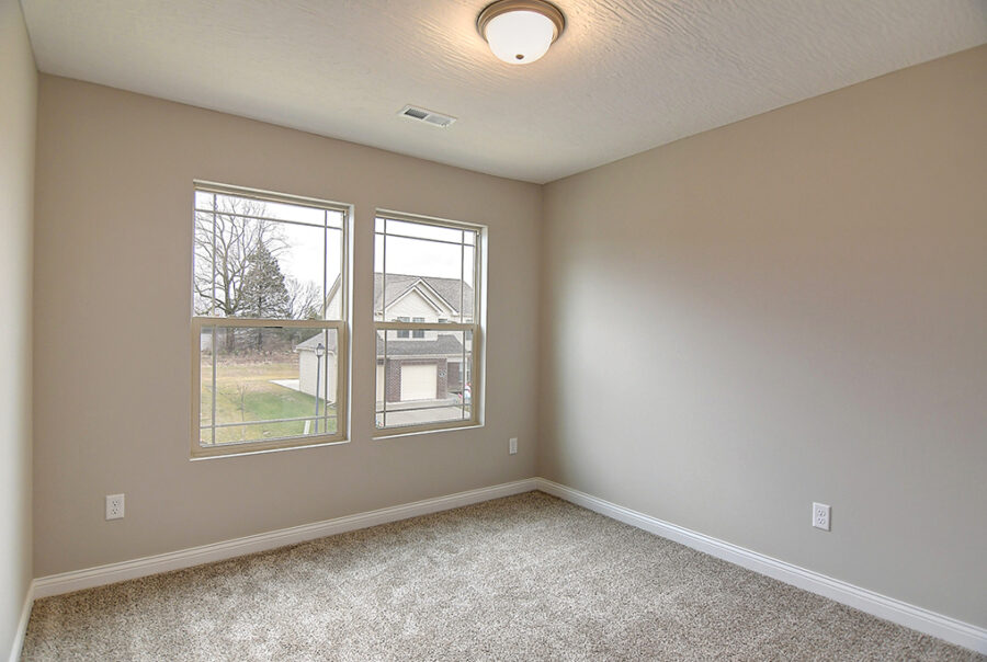 1767 Magnolia Blvd, Springfield, OH, USA Interior Photo 11