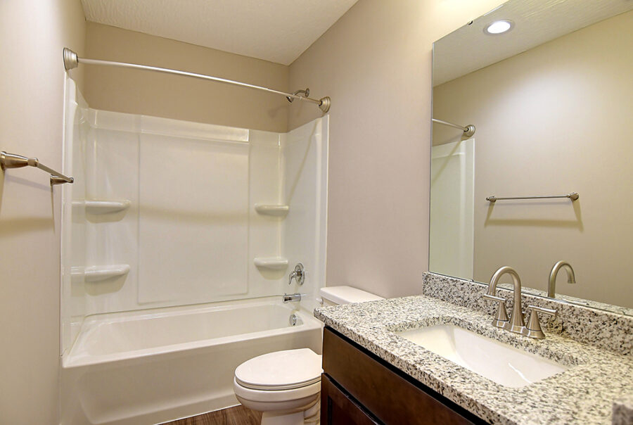 55 Genoa Circle, Commercial Point, OH, USA Interior Photo 18