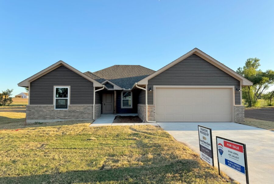 1929 Eli Avenue Tuttle, OK 73089 Interior Photo 1