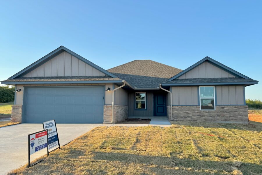 1930 Eli Avenue Tuttle, OK 73089 Interior Photo 1